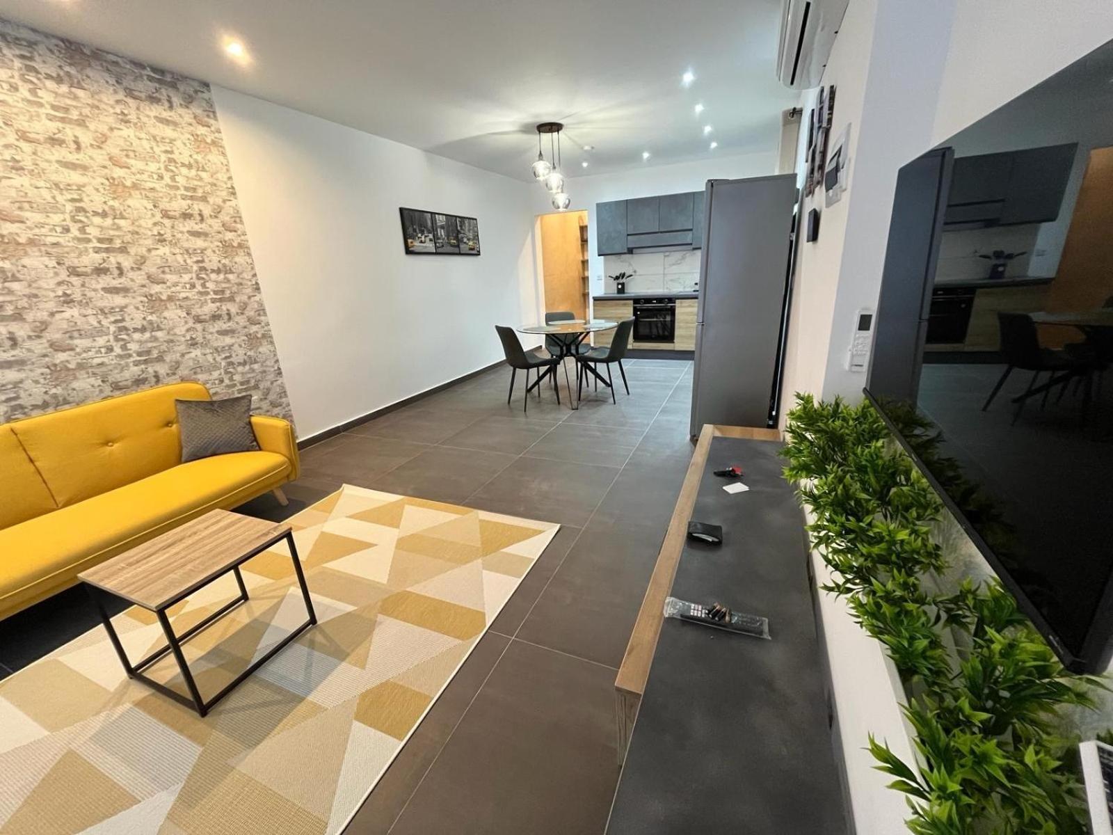 Ferienwohnung Penthouse St Paul'S Bay St. Paul's Bay Exterior foto